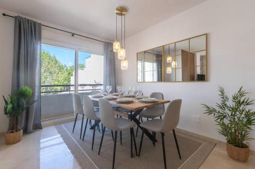 Apartamento Camelias Marbella Playa con Parking