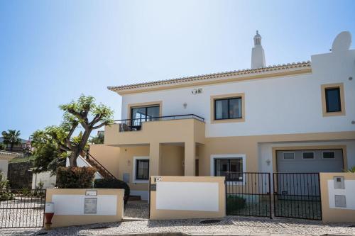 Casa Jolie