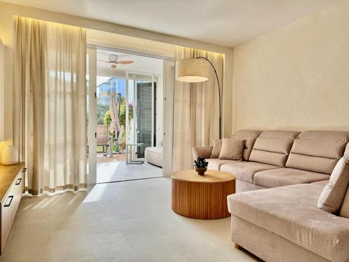 Apartment Oasis Riviera, Near Nikki Beach