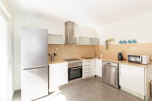 GuestReady - Your Sunny Valencia Basecamp
