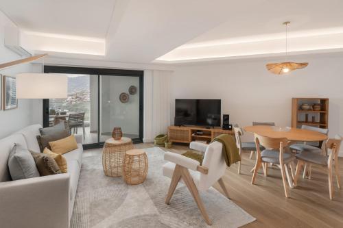 Acqua Residence III by an island apart