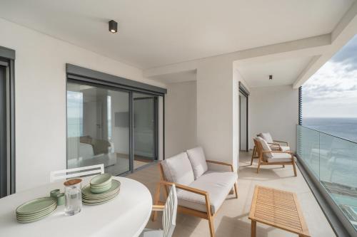 Acqua Residence III by an island apart