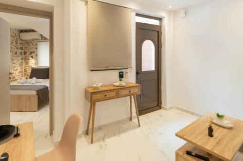 Anassa 2 City Center Apartment
