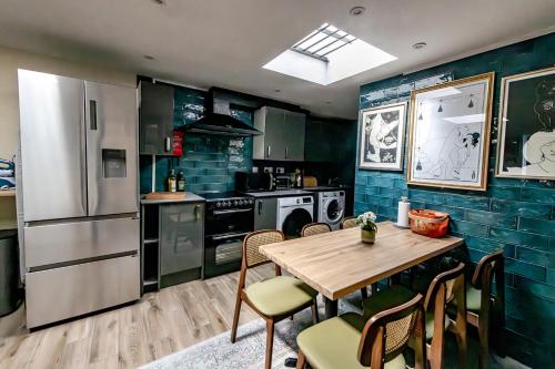 82A Dalston Lane Terrace photo 18