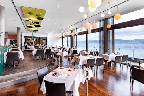 Hotel Belvoir Lake View & Spaにあるレストランまたは飲食店