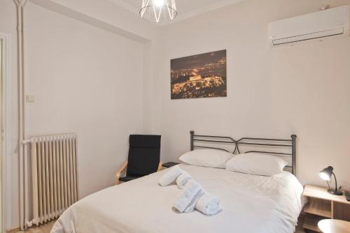 Cozy Studio at Kallithea, Fully Equipped
