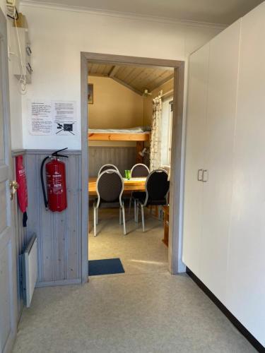 Kuchyň nebo kuchyňský kout v ubytování Stuga i lugnt område