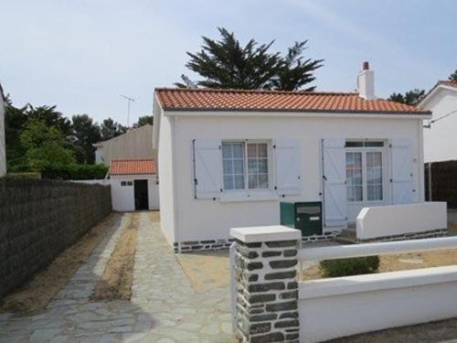 Villa de plain pied à 300m de la plage, terrain clos, garage, 2 chambres, tout confort. - FR-1-324-552