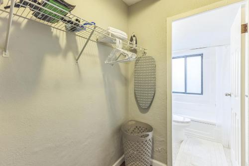 Φωτογραφία από το άλμπουμ του The Stetson 603 Cozy And Comfy Studio σε University City