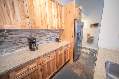 Koupelna v ubytování Flying Dutchman 1106 by SummitCove Lodging