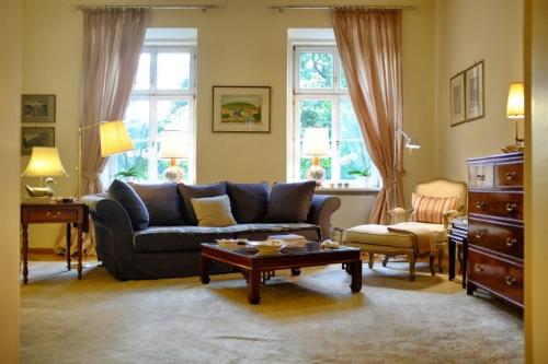 Altbauapartment am Stadtpark mit Uhrturmblick