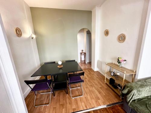 Photo de la galerie de l'établissement Le NYMPHEAS - Centre ville - Cosy, à Vienne