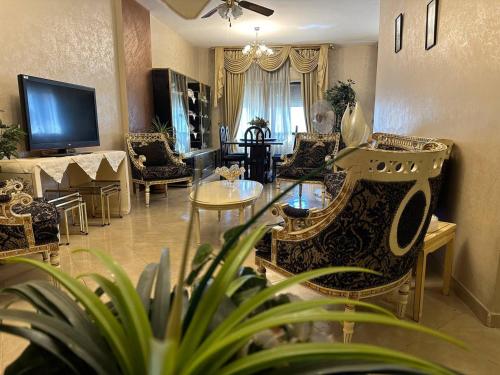 شقة مفروشة في حي نزال Furnished Apartment Hay Nazzal
