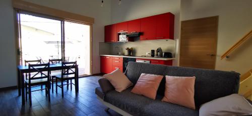 Photo de la galerie de l'établissement Gîte du Chai in Dieulivol, à Dieulivol