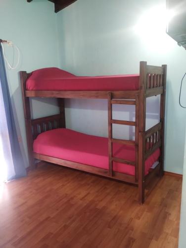 Postel nebo postele na pokoji v ubytování Bungalows IVARAB