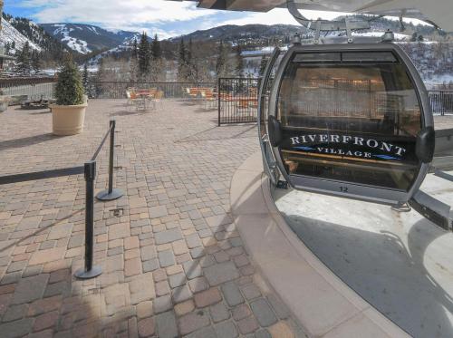 a gondola car on a ski lift with at Westin #215 B- Hotel in Avon
