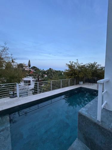 Appartement C dans une villa avec piscine & jacuzzi photo 46