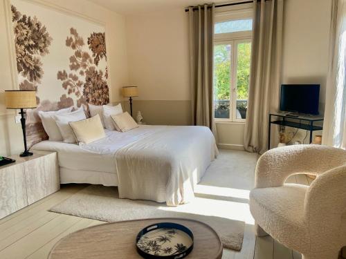 TV o dispositivi per l'intrattenimento presso VILLA DU CEDRE Honfleur