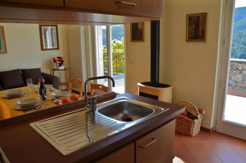 Φωτογραφία από το άλμπουμ του Casa Limoni Terrace Garden σε Leivi