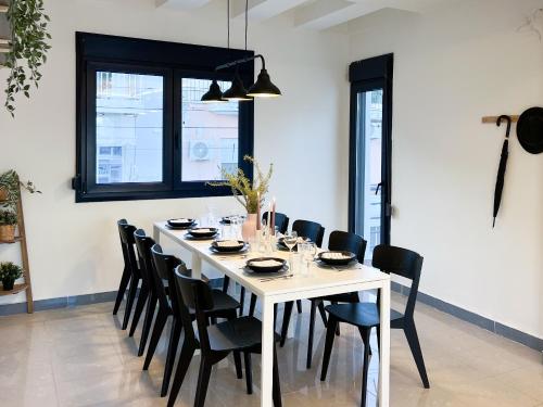 Fotografie z fotogalerie ubytování Maisonette with Stunning Terrace & Private Garage - By Solstad v destinaci Kavala