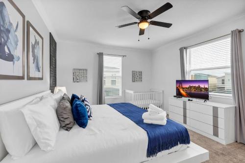 Voodi või voodid majutusasutuse Dream Vacation Home – Private Pool, Themed Rooms & Resort Access – ChampionsGate! toas