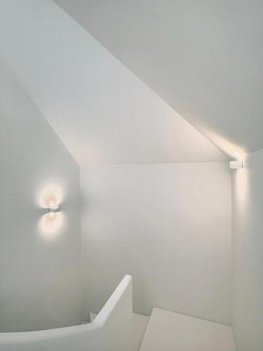 Letto o letti in una camera di New Luxury Lake view Apartment - Lausanne