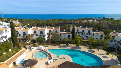 Seacoast Retreat with Pool and Beach Access by Drago Rentals photo 3