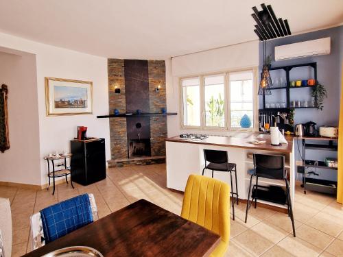 Nhà bếp/bếp nhỏ tại Donna Rosa - Your Home in Taormina