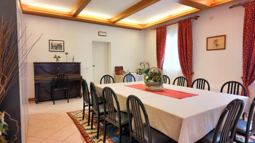 Posezení v ubytování Albergo Dalla Mena