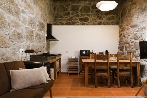 Χώρος καθιστικού στο Quinta da Portela - Casa Visconde Arneiros - by MET