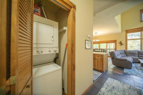 Φωτογραφία από το άλμπουμ του Seasons 1851 by SummitCove Lodging σε Keystone