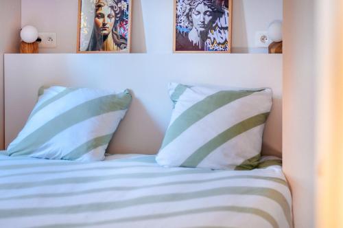 Ένα ή περισσότερα κρεβάτια σε δωμάτιο στο Appartement du Bailli