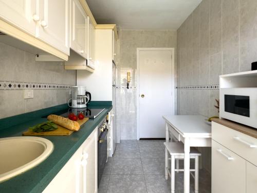 Los Cristianos Sea View Apartment Pool and Tennis