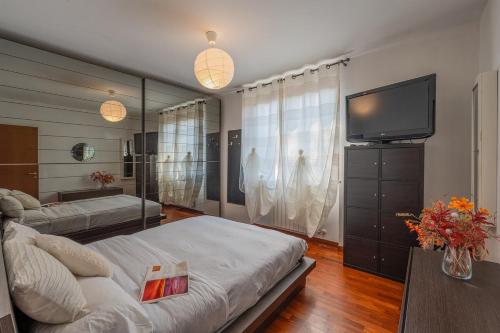 Ένα ή περισσότερα κρεβάτια σε δωμάτιο στο La Casa di Marta - Borgarello, Pavia - by Host4U