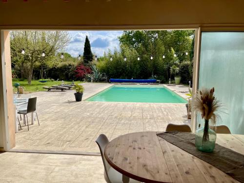 Photo de la galerie de l'établissement Le Clos des Fraisiers, à Monteux