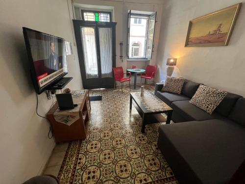 Televisor o centre d'entreteniment de Graswald, 1 bedroom accommodation