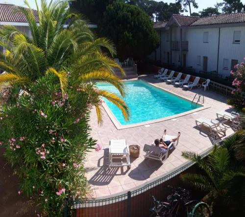 Appartement piscine Cap Ferret 50m du Bassin et des commerces