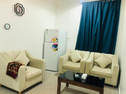 Ruang duduk di افضل واحد للوحدات السكنية المخدومة - بست ون