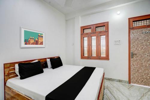 Gallery image of Spot On The Relax and restaurant in Kāsganj