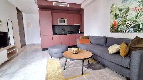 Μια τηλεόραση ή/και κέντρο ψυχαγωγίας στο Modern apartment in Casablanca