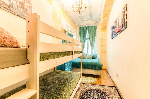 Wenceslas Palace Stay