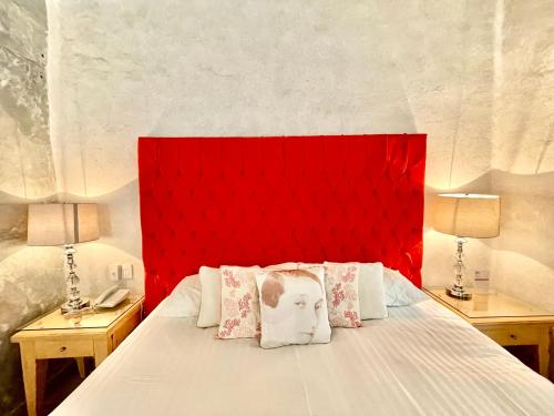 El Sueño Hotel & Spaにあるベッド