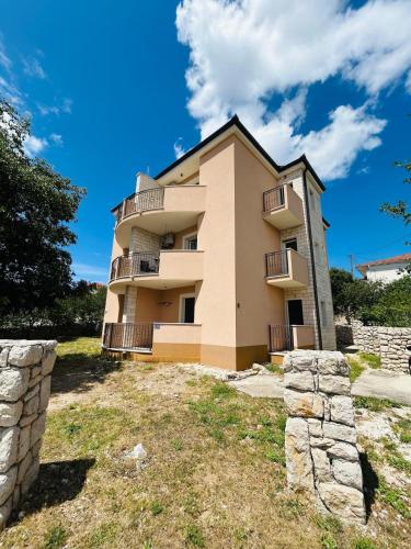 Apartments by the sea Marina, Trogir - 24180