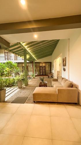 Фотография из галереи Blue Sea Negombo в Негомбо