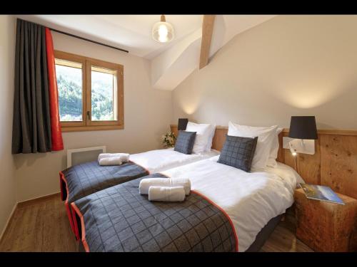 Photo de la galerie de l'établissement Apartment in Samoëns with Spa and Pool, à Samoëns