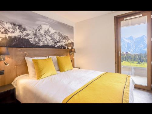 Photo de la galerie de l'établissement Apartment in Hauteluce with Ski-In Ski-Out Access, à Hauteluce