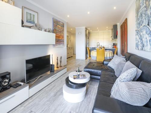 Apartment in Carvoeiro with terrace