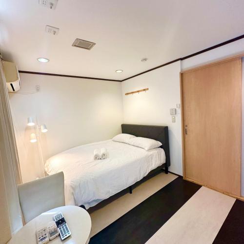 ookubo hills Room for 2 located in Shinjuku area