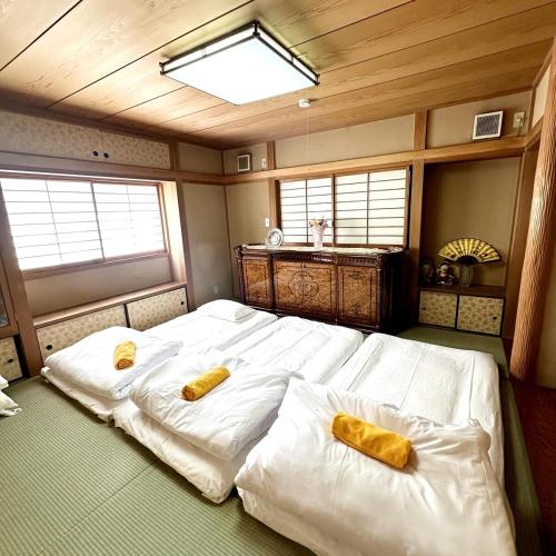 ookubo hills Unique 3 Bedroom House in Shinjuku area