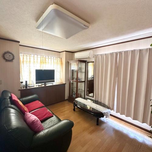 ookubo hills Unique 3 Bedroom House in Shinjuku area